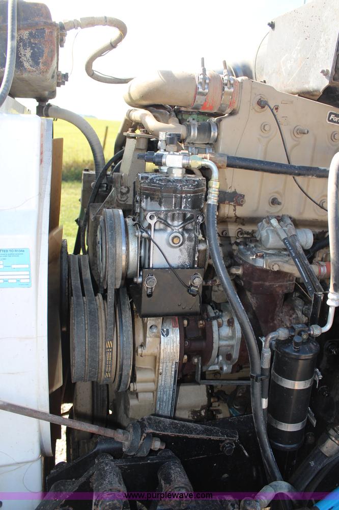 image for item H6831 1987 Kenworth T600A dump truck