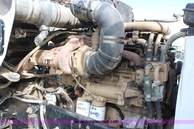 image for item H6831 1987 Kenworth T600A dump truck