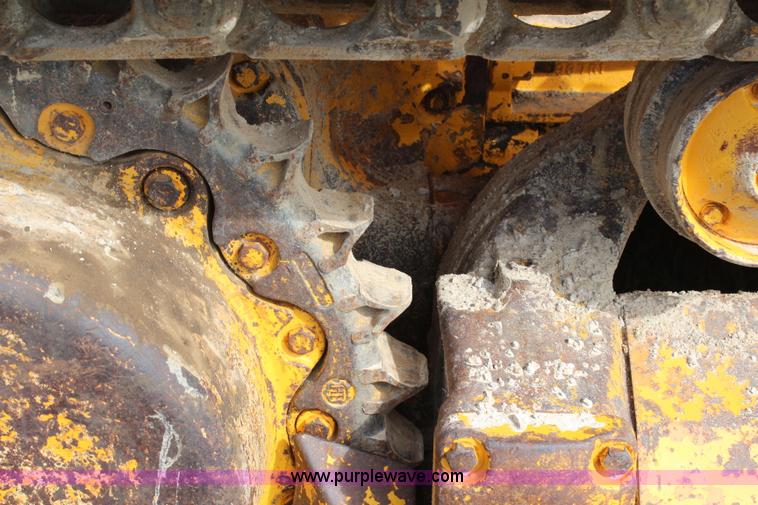 image for item H6838 1972 International TD15 dozer