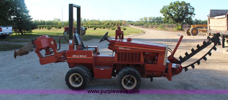 image for item H6850 1988 Ditch Witch 350SX DD vibratory plow