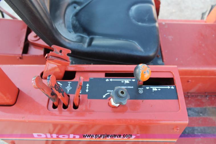image for item H6850 1988 Ditch Witch 350SX DD vibratory plow