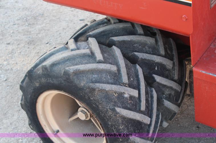 image for item H6850 1988 Ditch Witch 350SX DD vibratory plow