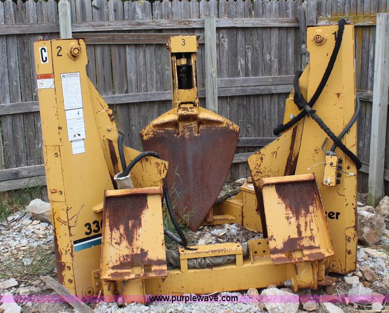Vermeer 3300 tree spade skid steer attachment in Shawnee, KS Item