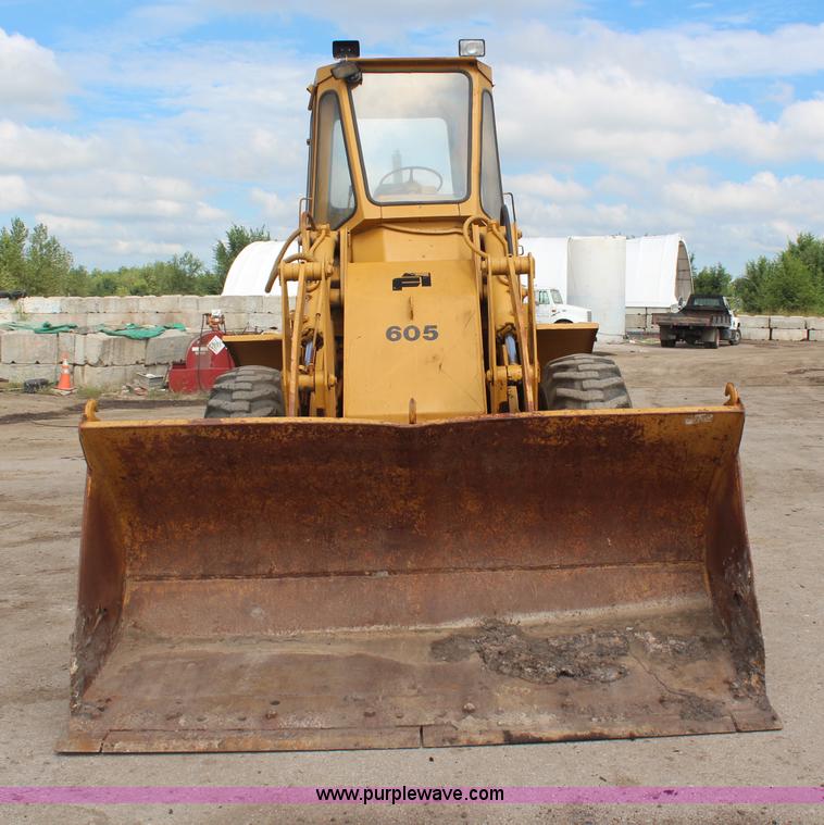 image for item H6926 1974 Fiat-Allis 605 wheel loader