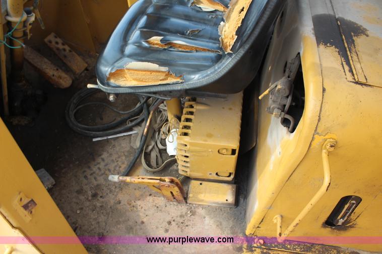 image for item H6926 1974 Fiat-Allis 605 wheel loader