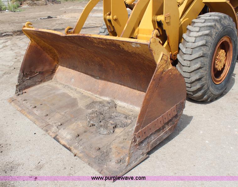 image for item H6926 1974 Fiat-Allis 605 wheel loader