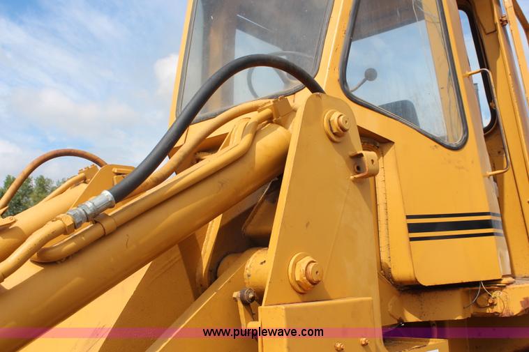 image for item H6926 1974 Fiat-Allis 605 wheel loader