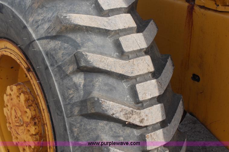 image for item H6926 1974 Fiat-Allis 605 wheel loader