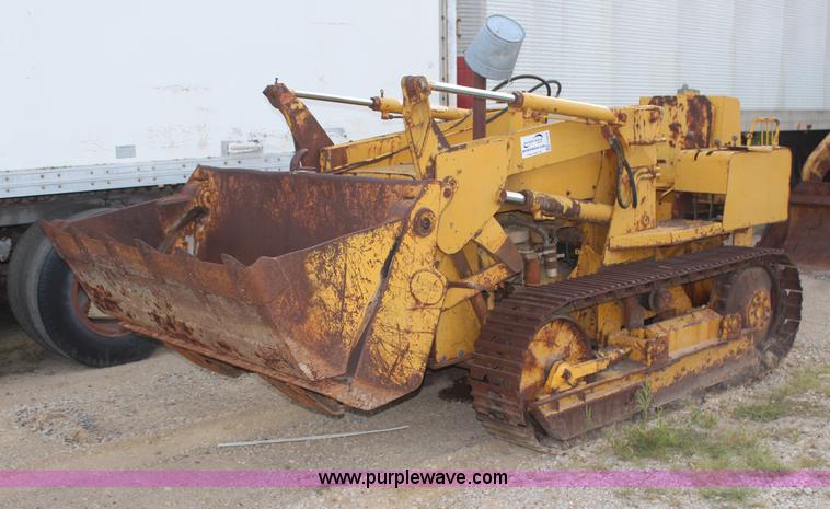 image for item H6976 International 500C track loader