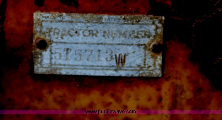 image for item H6977 1946 Caterpillar D4 track loader