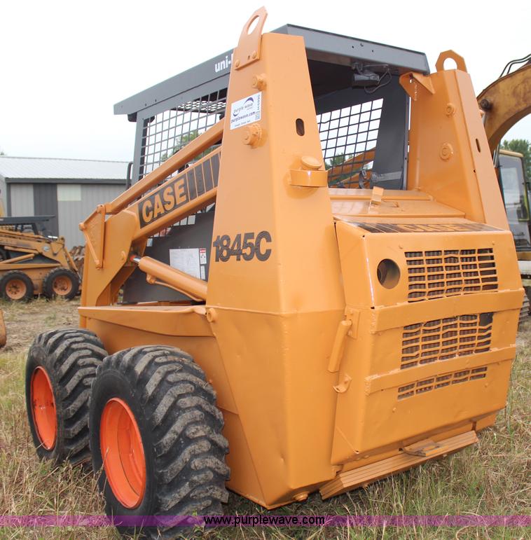 image for item H6995 Case 1845 skid steer
