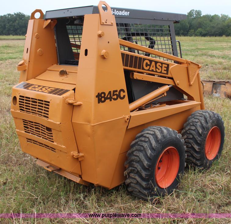 Case 1845 skid steer in Mound City, KS Item H6995 sold Purple Wave