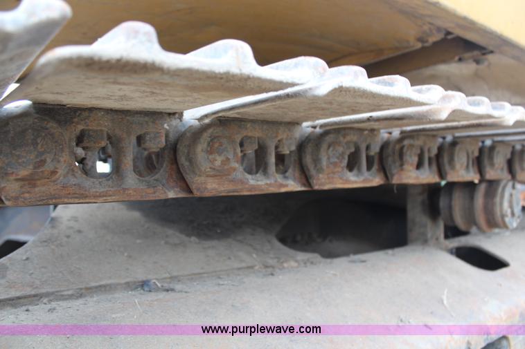 image for item H6996 1992 Caterpillar E120B excavator