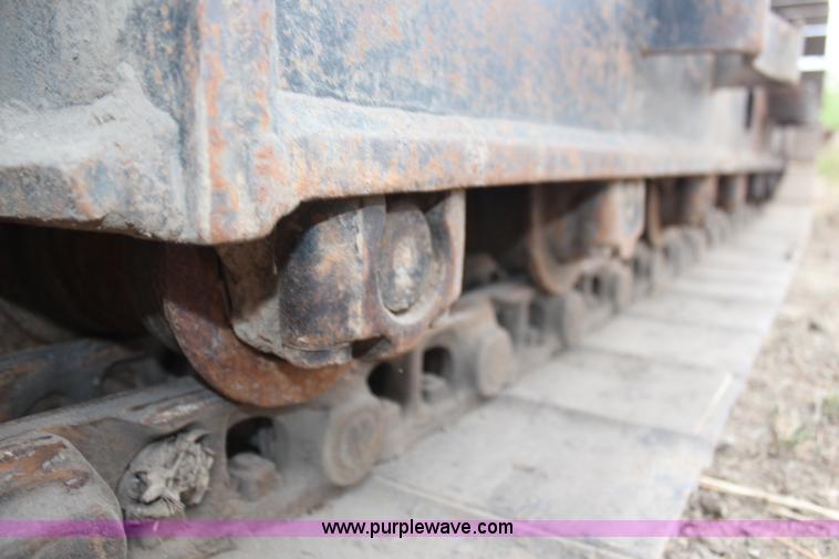 image for item H6996 1992 Caterpillar E120B excavator