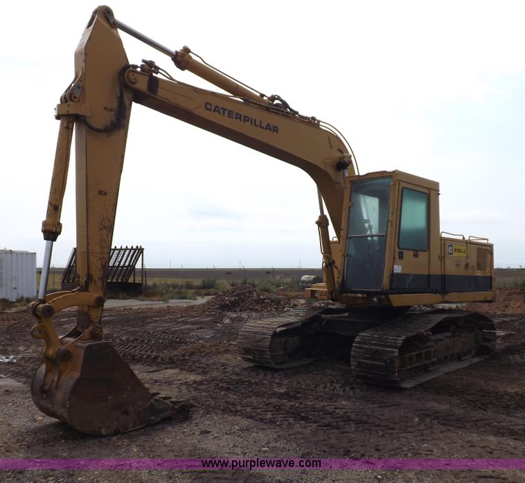 image for item I7541 1987 Caterpillar 215B LC excavator