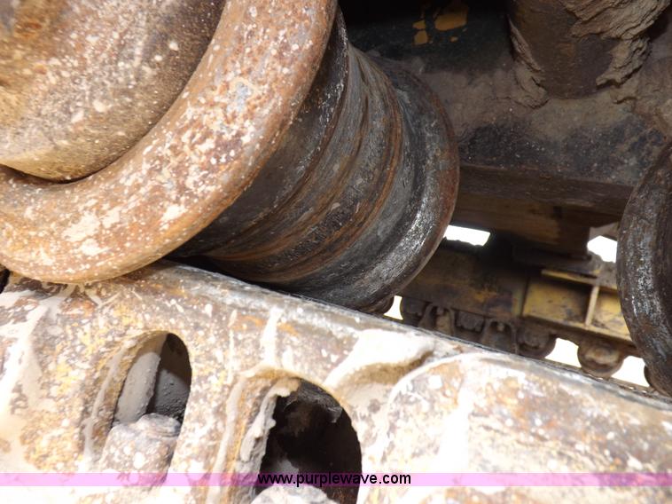 image for item I7541 1987 Caterpillar 215B LC excavator