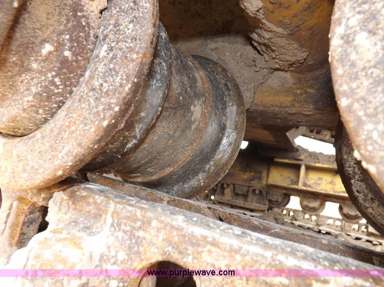 image for item I7541 1987 Caterpillar 215B LC excavator