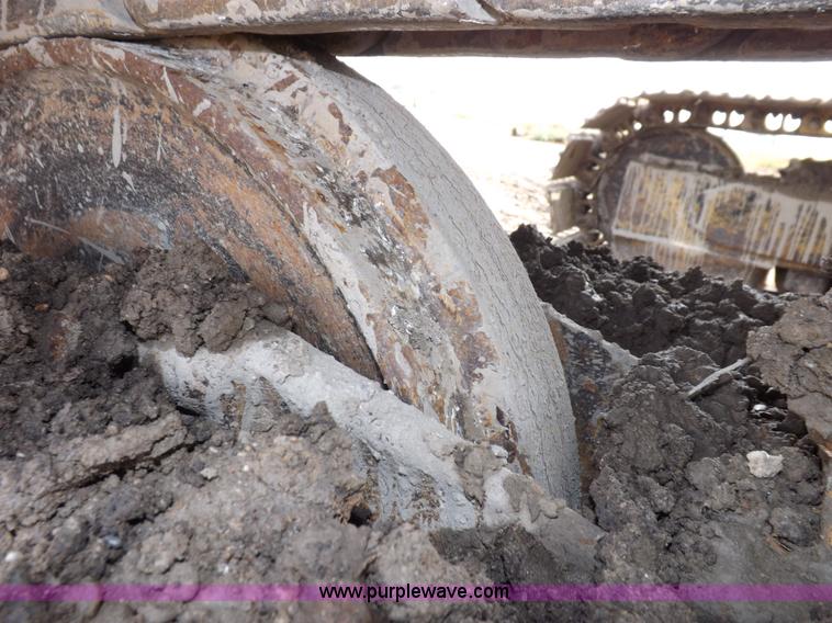 image for item I7541 1987 Caterpillar 215B LC excavator