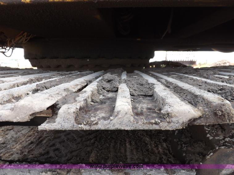 image for item I7541 1987 Caterpillar 215B LC excavator