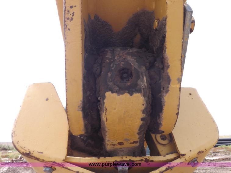 image for item I7541 1987 Caterpillar 215B LC excavator