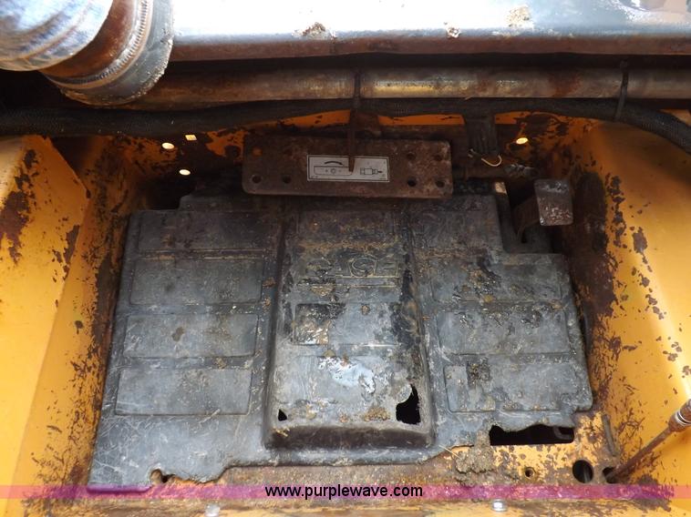 image for item I7542 2008 Case 410 skid steer