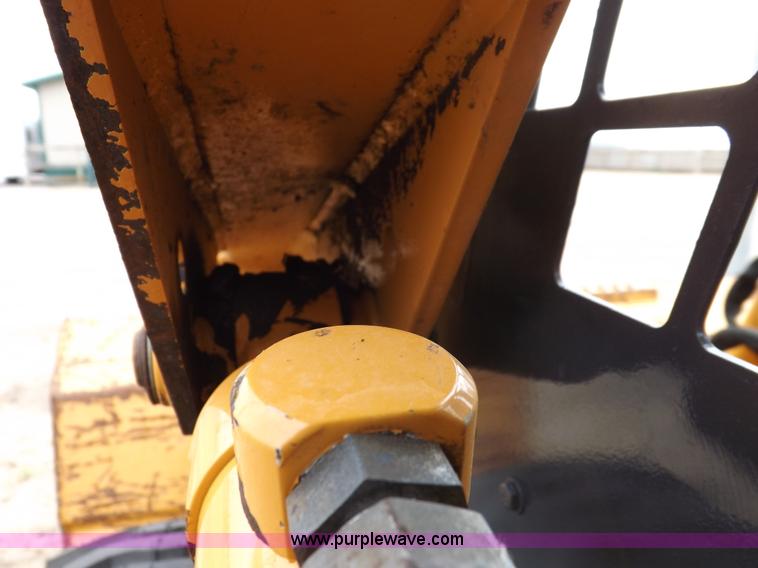 image for item I7542 2008 Case 410 skid steer