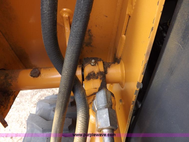 image for item I7542 2008 Case 410 skid steer