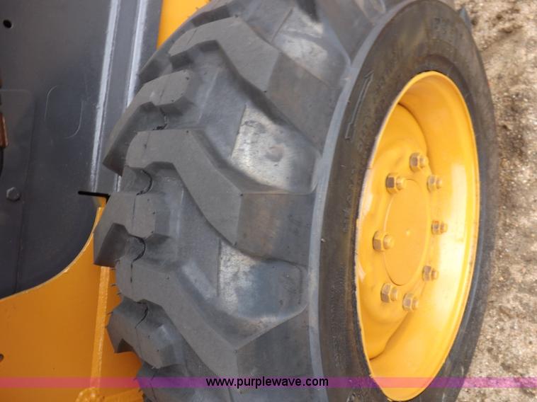 image for item I7542 2008 Case 410 skid steer