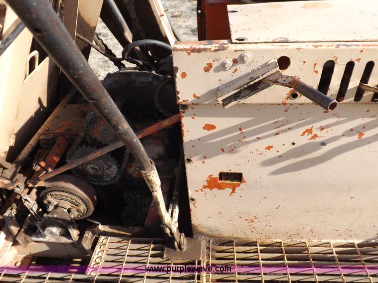 image for item I7591 1977 Koehring 700 wheel trencher