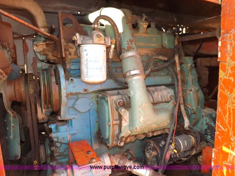 image for item I7591 1977 Koehring 700 wheel trencher