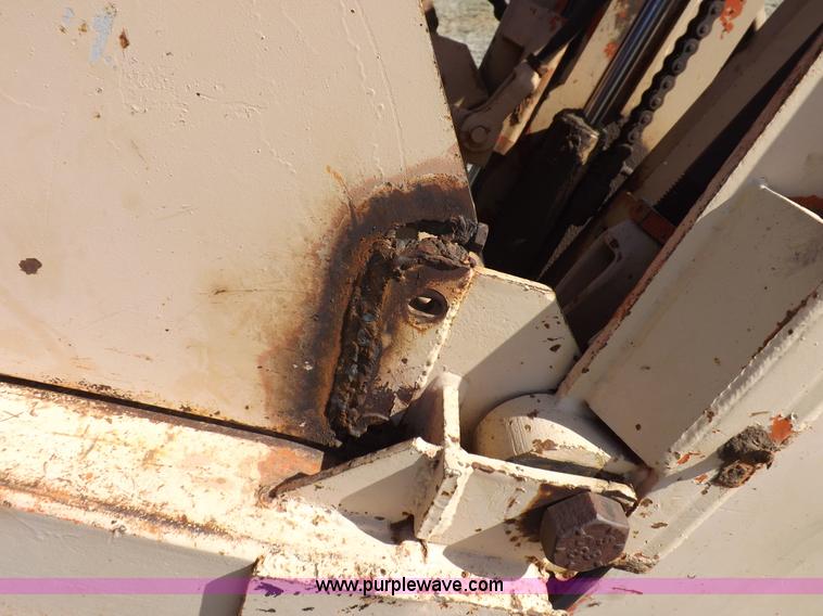 image for item I7591 1977 Koehring 700 wheel trencher