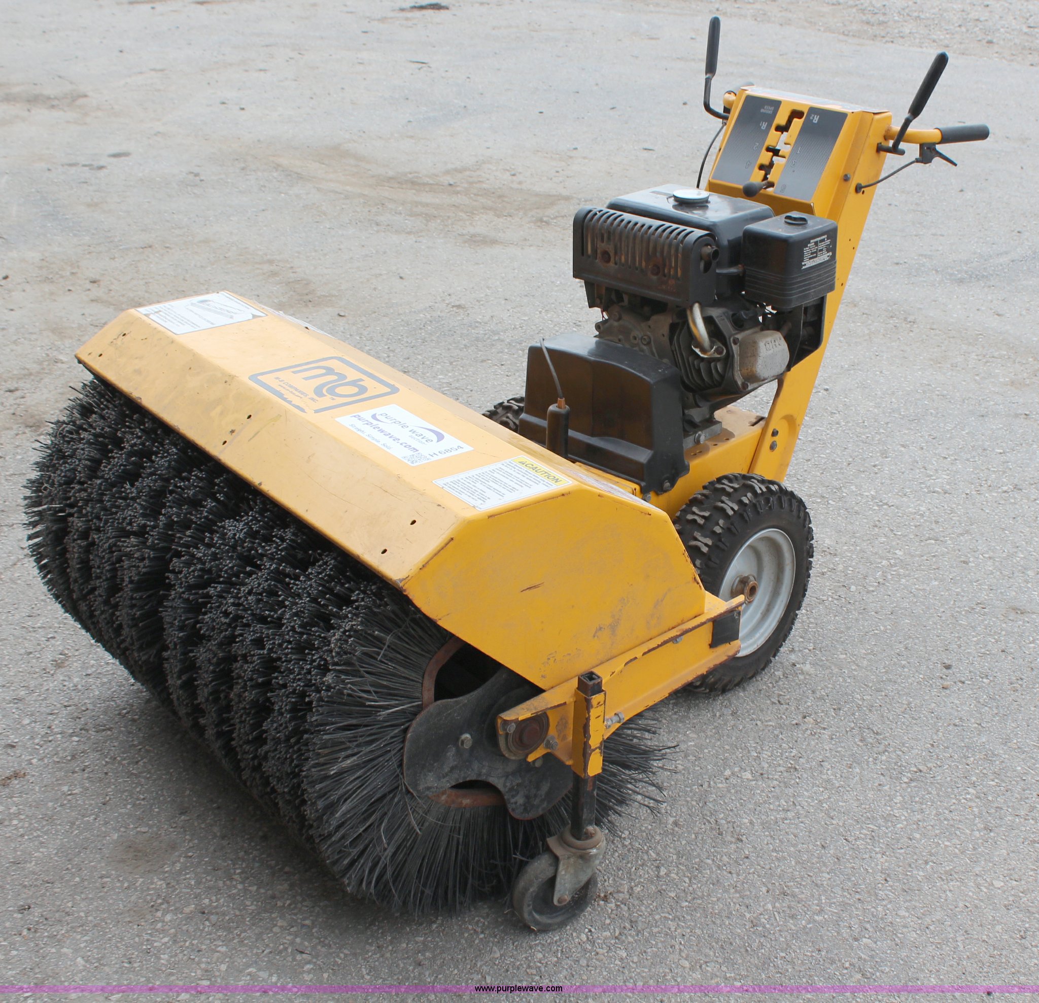 MB broom in Shawnee, KS Item H6854 sold Purple Wave