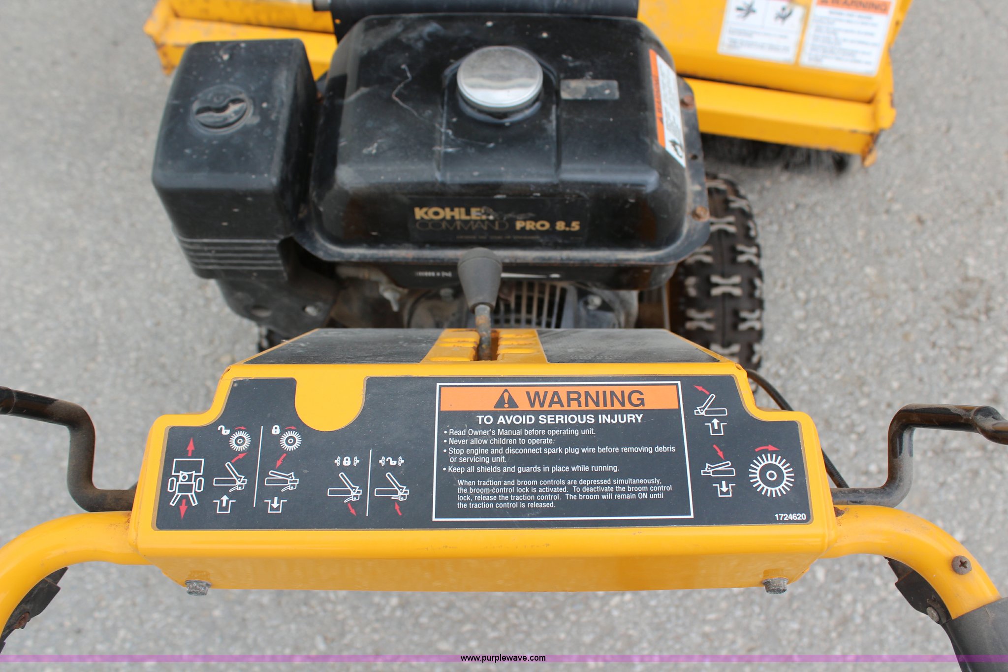 MB broom in Shawnee, KS Item H6854 sold Purple Wave