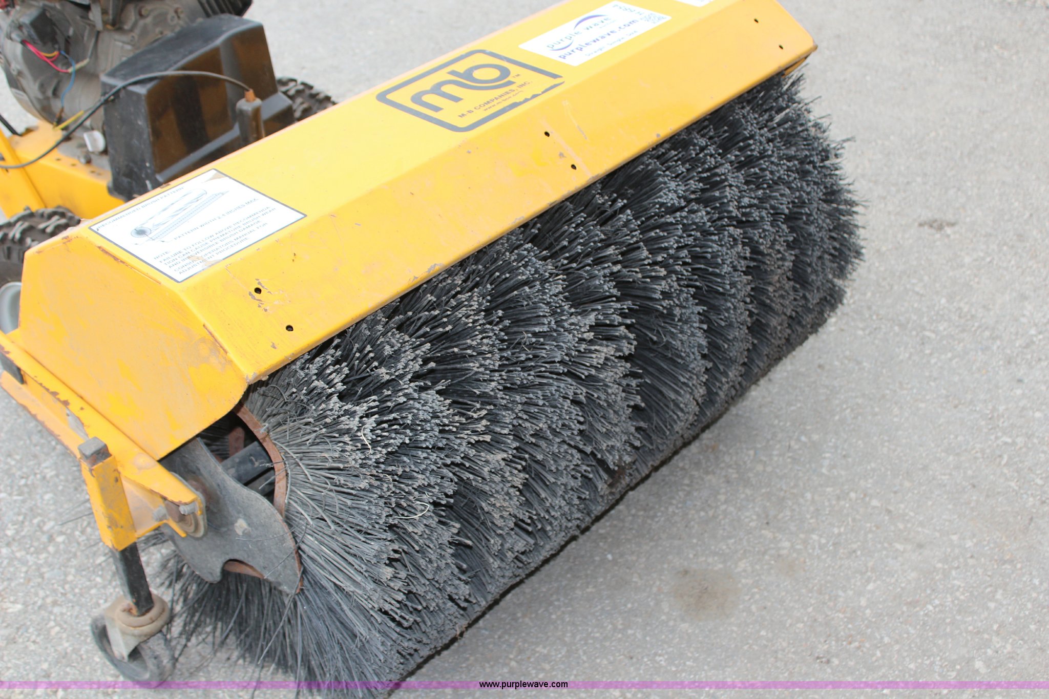 MB broom in Shawnee, KS Item H6854 sold Purple Wave