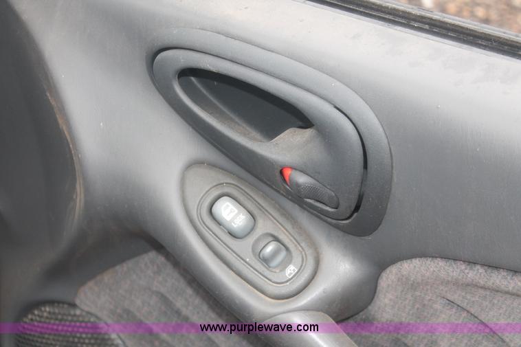 image for item H4216 1999 Pontiac Grand AM SE