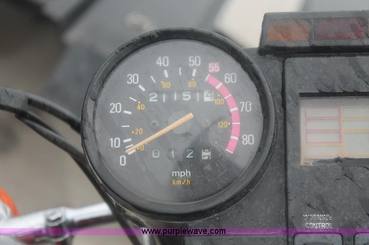 image for item H4222 1982 Yamaha Maxima 1100 motorcycle