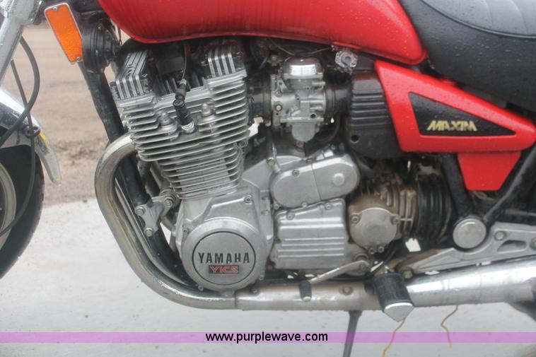 image for item H4222 1982 Yamaha Maxima 1100 motorcycle