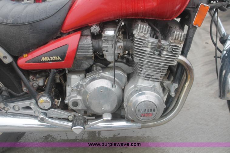 image for item H4222 1982 Yamaha Maxima 1100 motorcycle