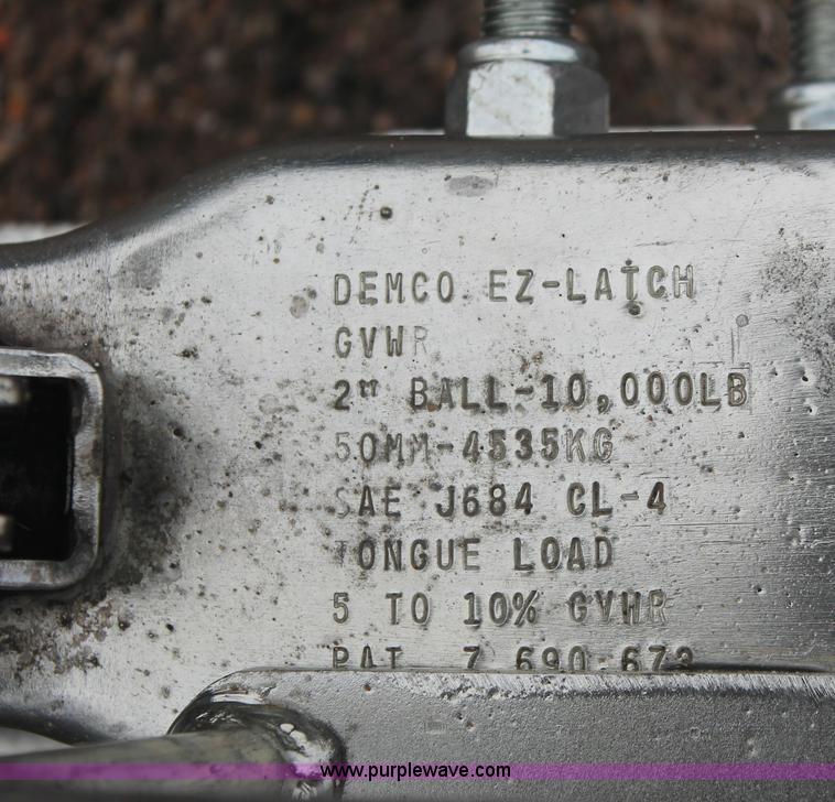 image for item H4223 2011 Dethmers GR200B car dolly