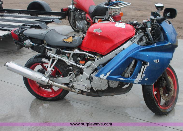 image for item H4225 1992 Honda motorcycle