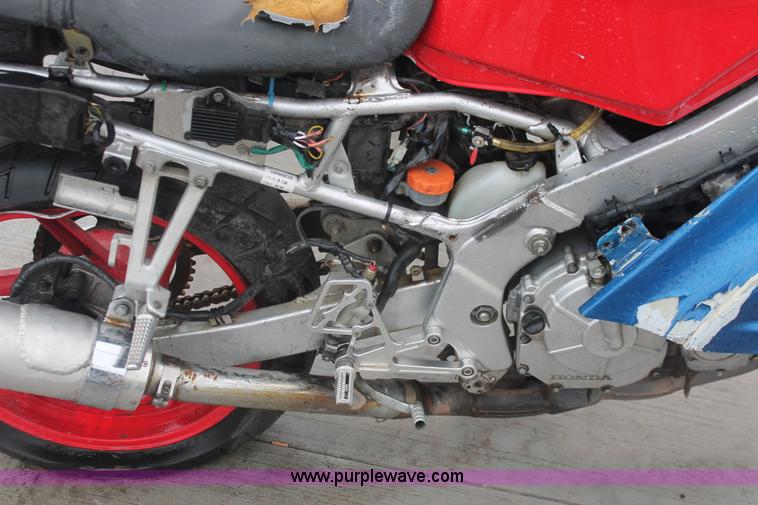 image for item H4225 1992 Honda motorcycle