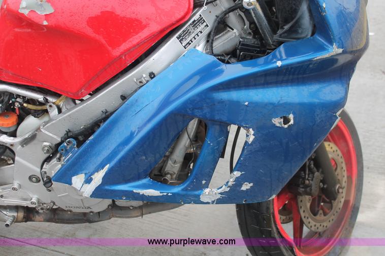 image for item H4225 1992 Honda motorcycle