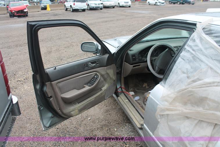 image for item H4228 1993 Acura Legend L