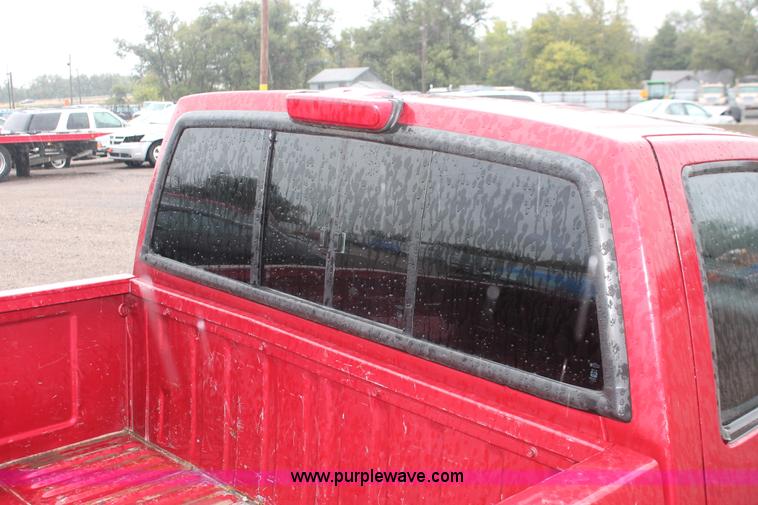 image for item H4230 1994 Nissan XE pickup truck