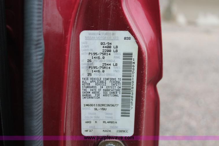 image for item H4230 1994 Nissan XE pickup truck