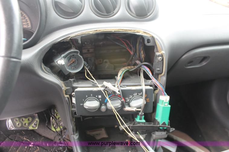 image for item H4232 1999 Pontiac Grand Am GT