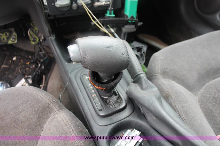 image for item H4232 1999 Pontiac Grand Am GT