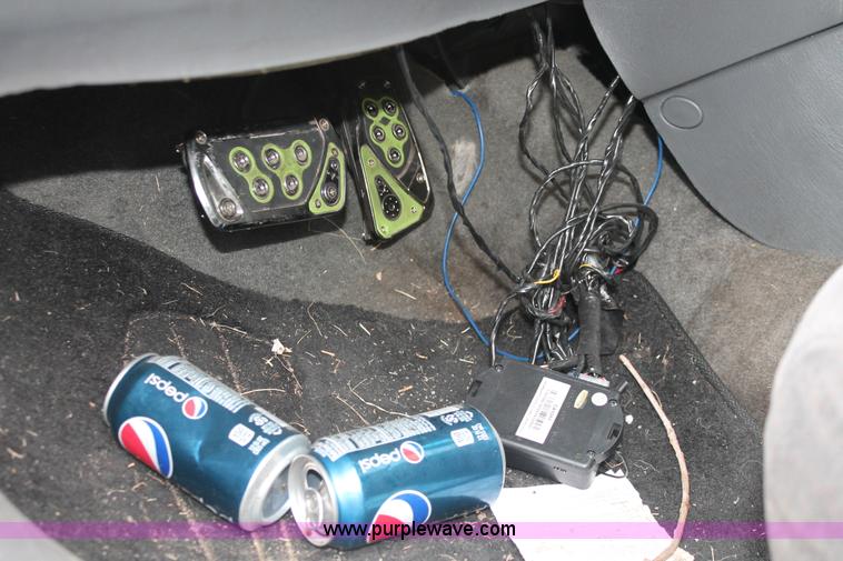 image for item H4232 1999 Pontiac Grand Am GT