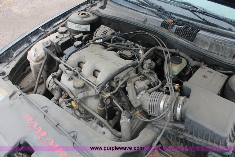 image for item H4232 1999 Pontiac Grand Am GT