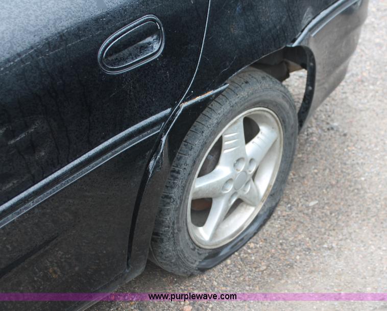 image for item H4232 1999 Pontiac Grand Am GT